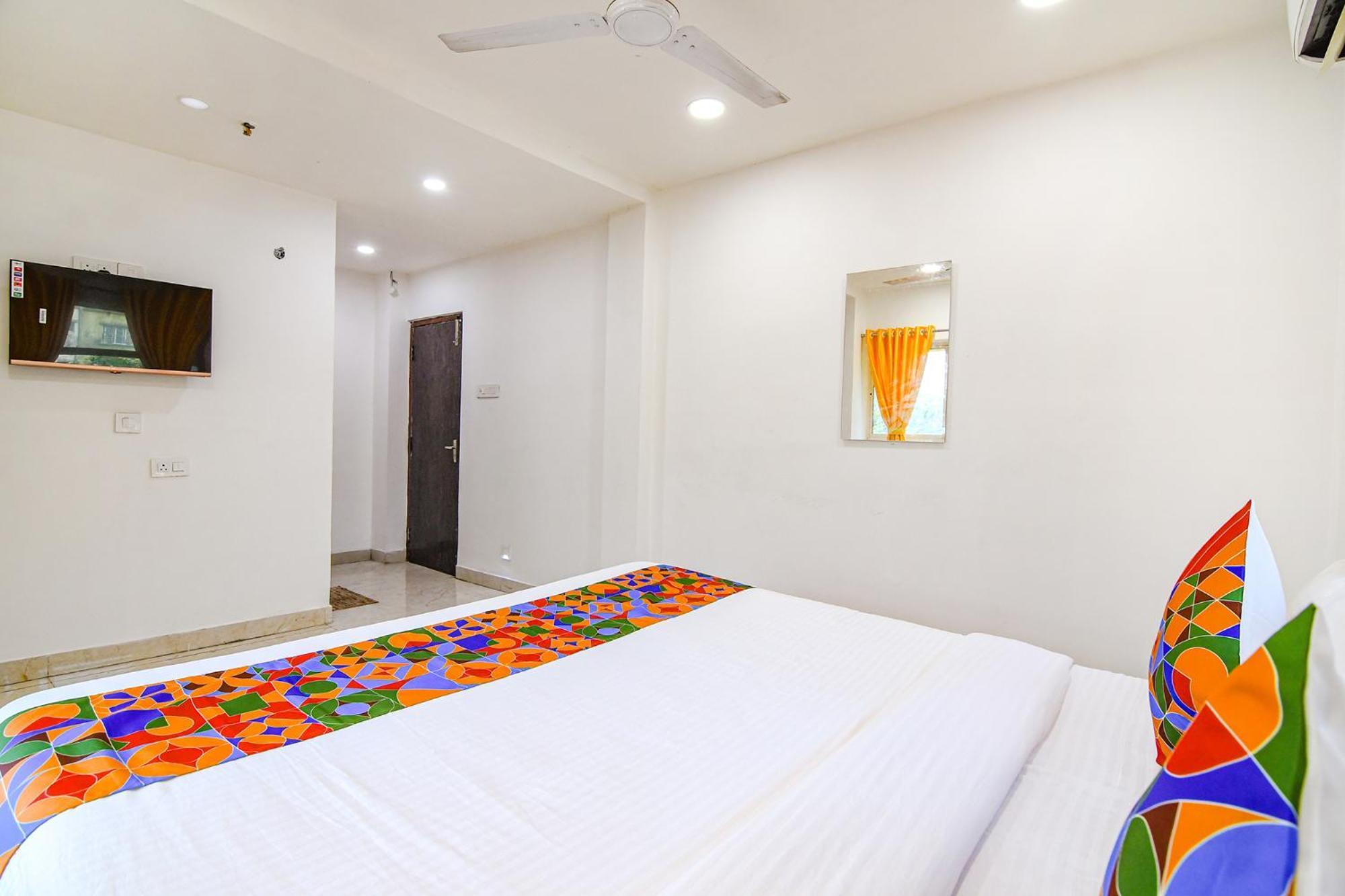 Fabhotel Grand Hazra Inn - Nr Ballygunge Station Calcuta Exterior foto