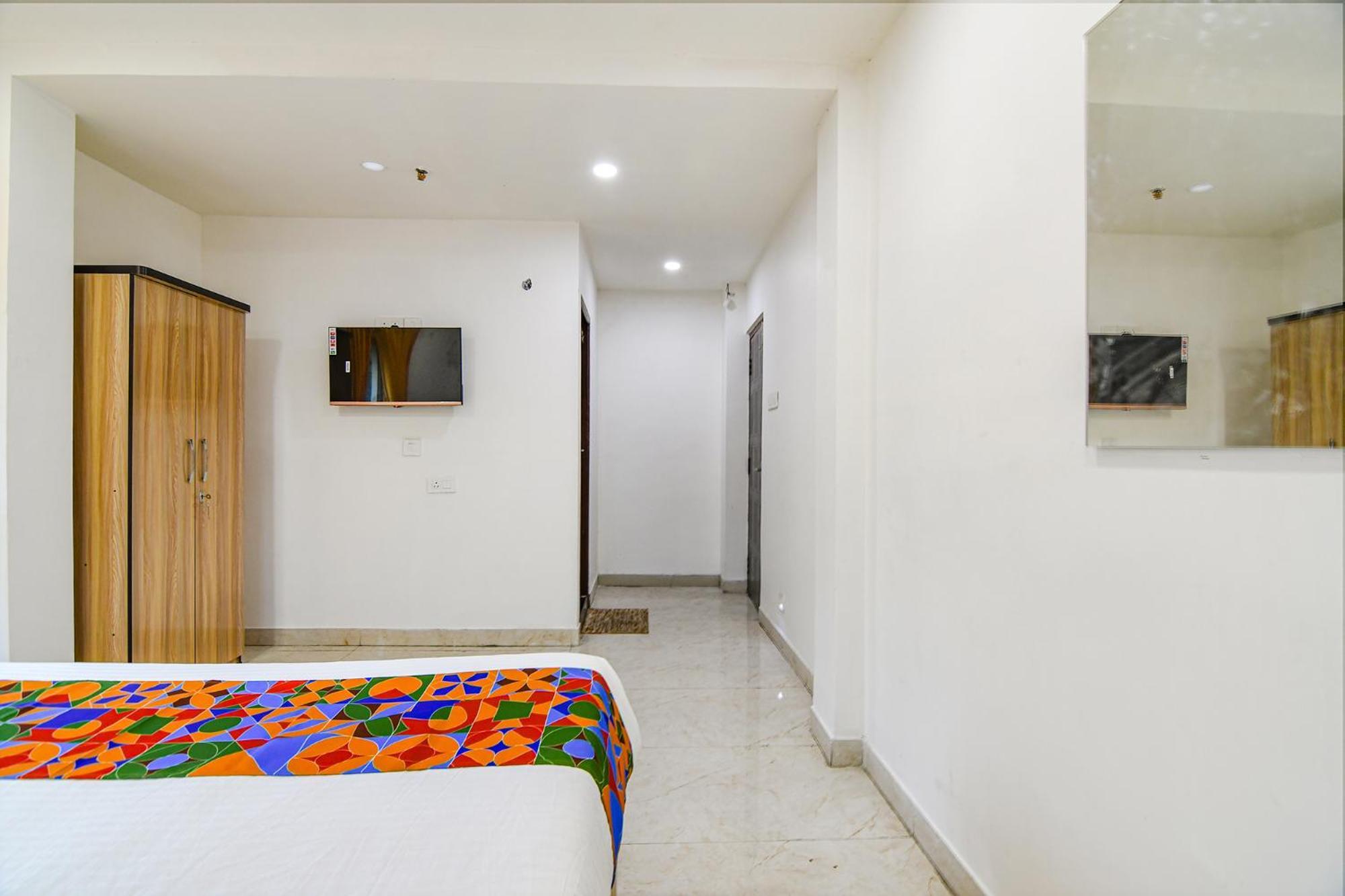 Fabhotel Grand Hazra Inn - Nr Ballygunge Station Calcuta Exterior foto